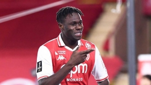 Galatasaray'da Singo çok yakın