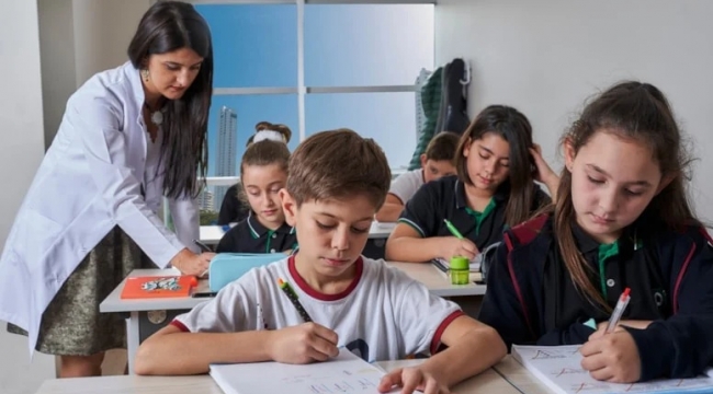Öğretmene 12 bin liraya kölelik ilanı