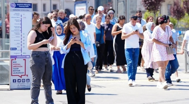 Türkiye çoklu ödeme yetmezliği yaşıyor