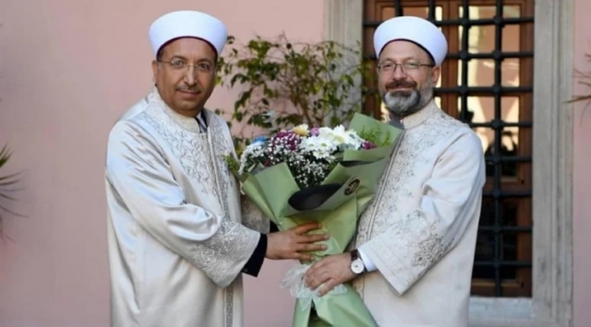 Ali Erbaş'ın yerine Diyanet İşler Başkanlığı'na Safi Arpaguş atandı