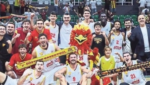 Göz-Göz'de Tamsöz'den övgü