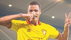 Göztepe'de 9 geldi 17 gitti