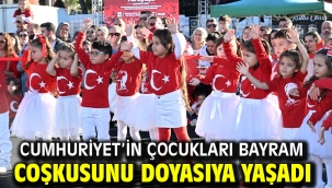 Cumhuriyet'in Çocukları Bayram Coşkusunu Doyasıya Yaşadı