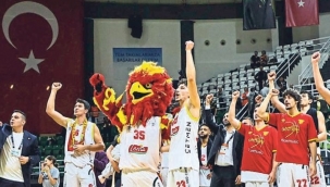 Göztepe Basket tam gaz