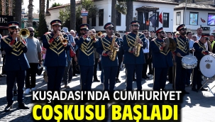 Kuşadası'nda Cumhuriyet Coşkusu Başladı