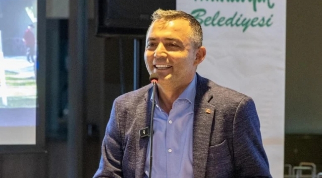 Manavgat Belediye Başkanı Niyazi Nefi Kara CHP'den istifa etti