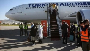 Afgan, Iraklı ve Suriyeli suçluları uçaklara bindirip Türkiye'ye göndermeye başladı