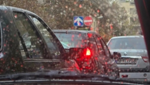 Tohumlanan bulutlar meyveyi fazla verdi: İran'da sağanaklar, taşkına neden oldu