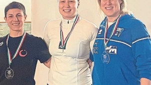 Bengisu'dan buzda 3 altın