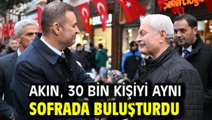 Akın, 30 bin kişiyi aynı sofrada buluşturdu