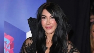 Hande Yener'e "zıplamayan Tayyipçi" soruşturması