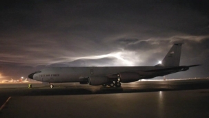 Irak'ta ABD'ye ait yakıt ikmal uçağı düştü!