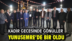 Kadir Gecesinde Gönüller Yunusemre'de Bir Oldu