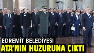 Edremit Belediyesi Ata'nın huzuruna çıktı
