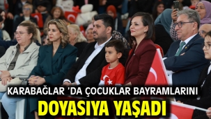 Karabağlar 'da Çocuklar Bayramlarını Doyasıya Yaşadı 