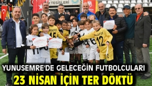 Yunusemre'de Geleceğin Futbolcuları 23 Nisan İçin Ter Döktü 
