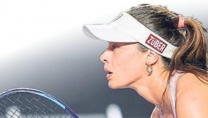 Zeynep Sönmez son 16'da veda etti