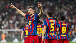 Lewandowski Barça'ya veda etti