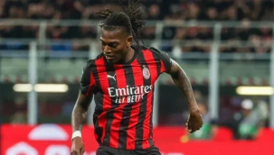 Milan'da Leao'nun bileti kesildi