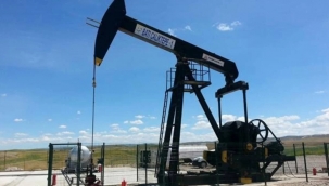 Petrol kuyusuna doyamadı