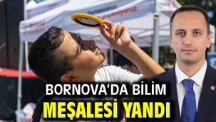 Bornova'da bilim meşalesi yandı
