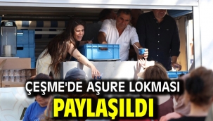Çeşme'de aşure lokması paylaşıldı
