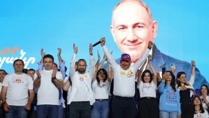 Ermenistan'da seçim: Paşinyan zaferini ilan etti