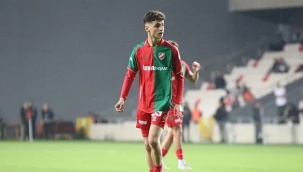 Karşıyaka'ya Adem jesti