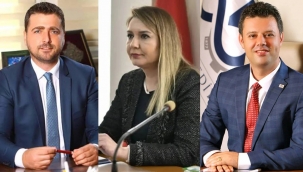 Tekirdağ'da Büyükşehir'in ardından 4 ilçe belediye başkanı da YENİ Parti'ye katıldı