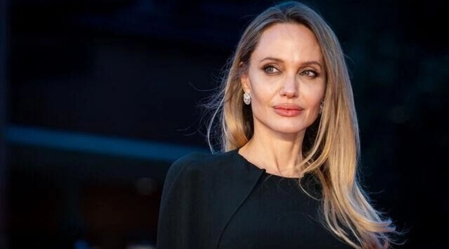 Angelina Jolie, evini 24,75 milyon dolara sattı