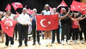Turgutlu'da Spor Lansmanına Yeni Bir Soluk: Kasaba'nın Kültürleri, Kadınları ve Takımları Aynı Sahneye Taşındı