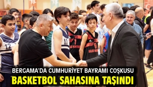 BERGAMA'DA CUMHURİYET BAYRAMI COŞKUSU BASKETBOL SAHASINA TAŞINDI