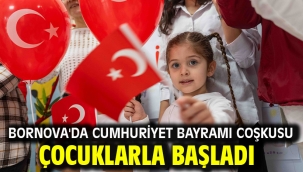 Bornova'da Cumhuriyet Bayramı coşkusu çocuklarla başladı