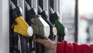 Motorine bir kez daha indirim